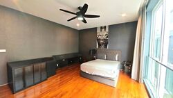 Hillcrest Park (D11), Detached #530300101